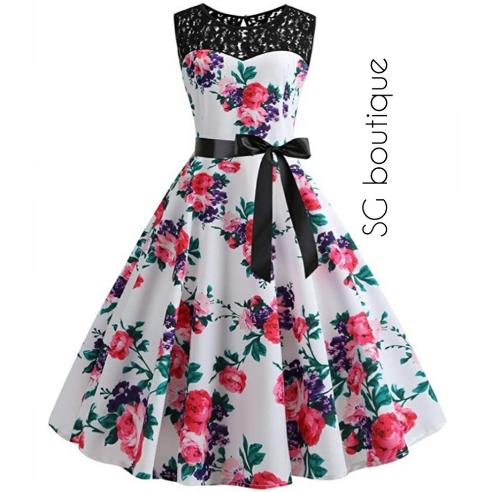 🆕⭐1050's Lucy White floral retro swing dress